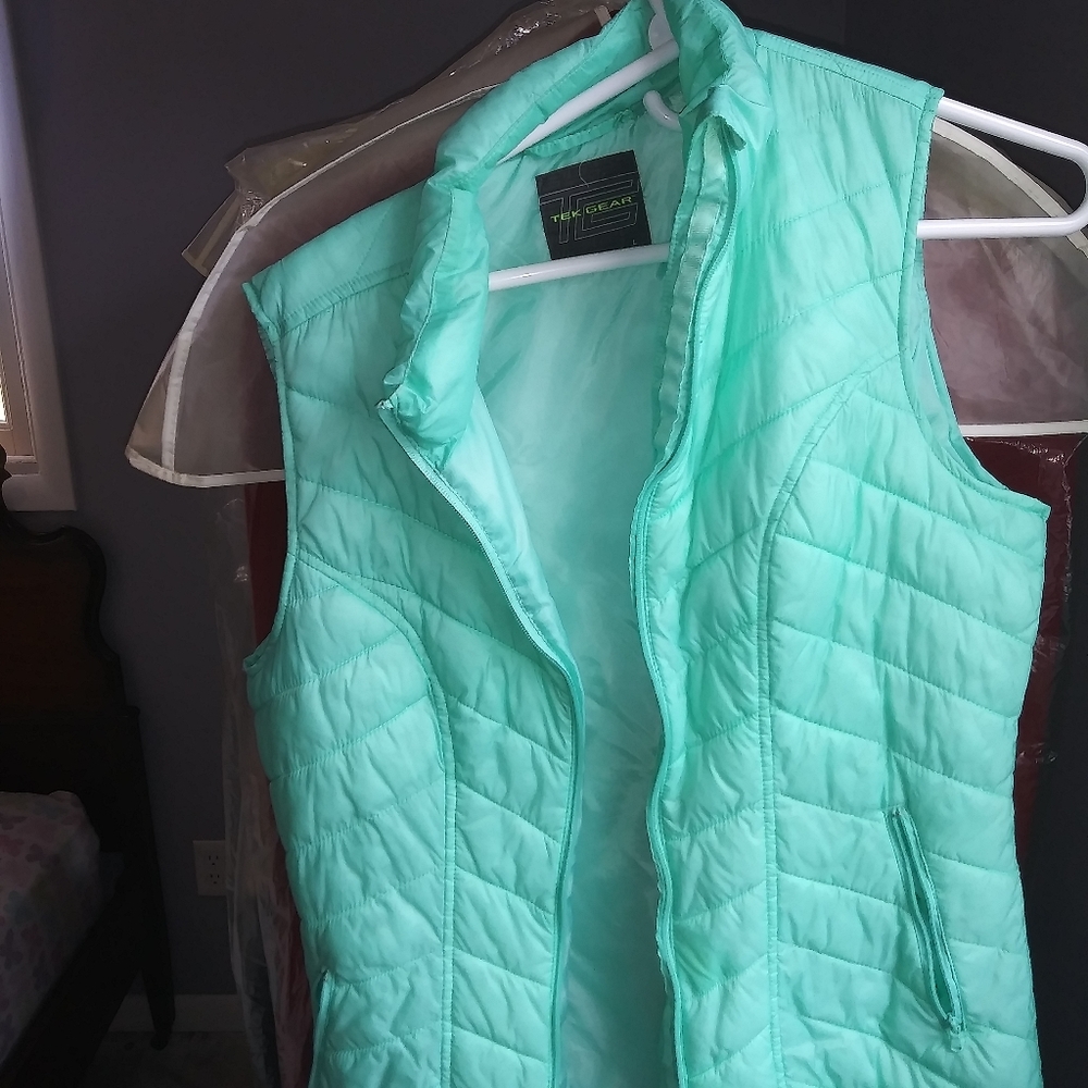 Puffer vest